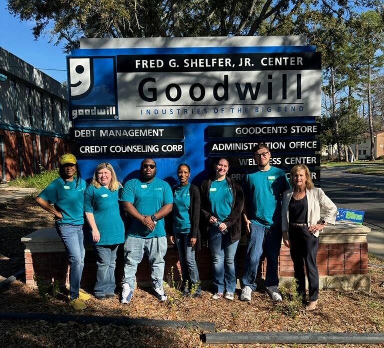 Hello Credit Union Celebrates Second Annual #HelloCares Presidents Day of Service